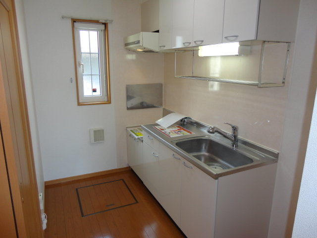 ブリアンアヴニール二上の居間・リビング