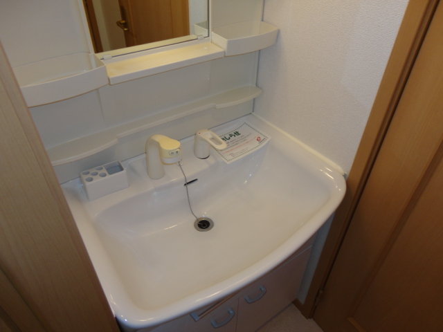 ブリアンアヴニール二上の居間・リビング