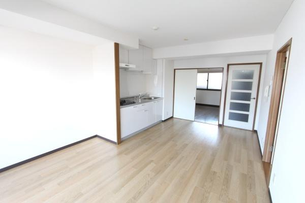 【居間・リビング】 | グレイスコート