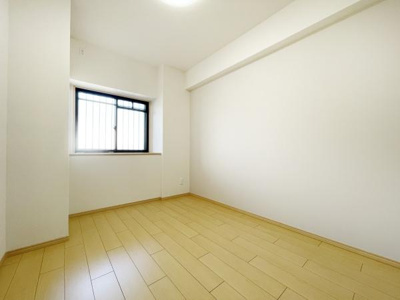 【子供部屋】 | APAガーデンコート鳳西壱番館 | ベッドや机の配置もしやすく好きなものを飾る楽しみもあるお部屋♪お好みの部屋を自由につくることができます！