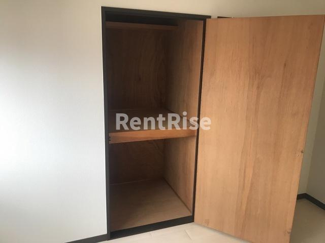 ロベリア山崎の洋室|収納（洋室北）