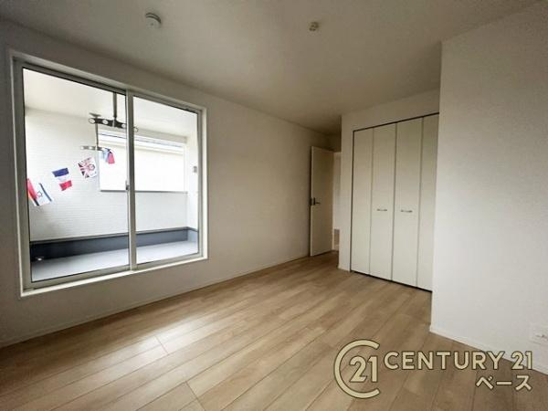 クレイドルガーデン龍田 １号棟 ／新築一戸建の洋室|■バルコニーに面した開放感のあるお部屋です！