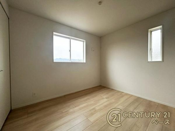 クレイドルガーデン龍田 １号棟 ／新築一戸建の洋室|■陽当たり・通風良好な２面採光のお部屋です！