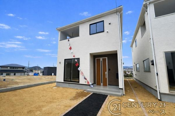 クレイドルガーデン龍田 ２号棟 ／新築一戸建の外観|■制震装置（SAFE365）搭載！制震＋耐震の地震に強い安心の邸宅！お気軽にお問い合わせ下さい！■
■ペアガラス使用で結露の心配もありません！■