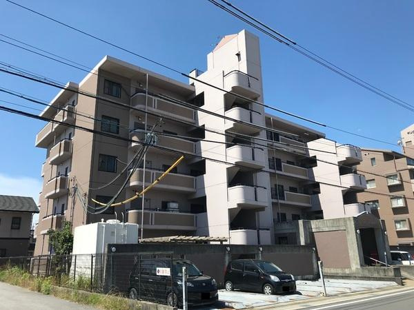 アーバンライフ大門の外観