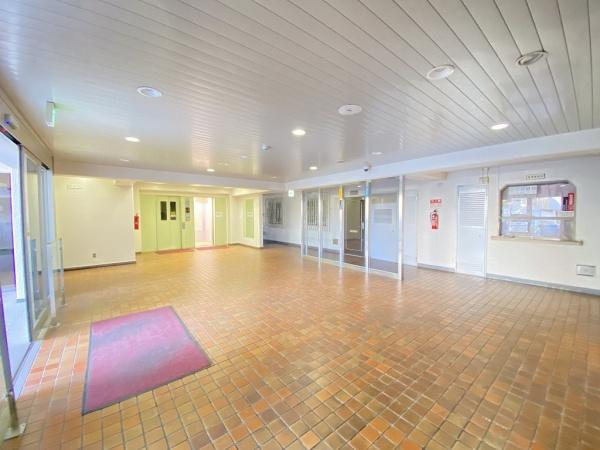 【エントランス】 | シーサイドパレス明石錦明館