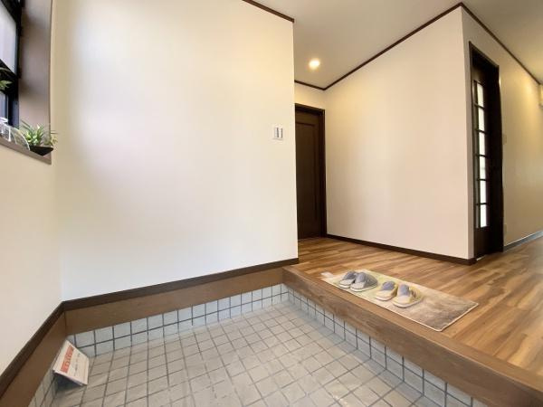 【玄関】 | 西区樫野台3丁目　中古戸建