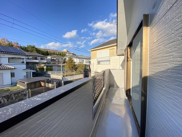 【バルコニー】 | 西区富士見が丘5丁目　中古戸建