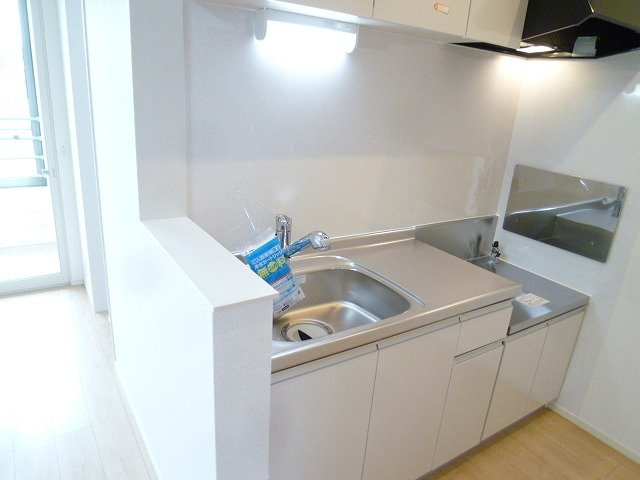 Ｒｅｖｉｖｅ８９　Ｗｅｓｔのキッチン|お料理しやすいキッチンです