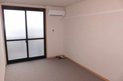 【居間・リビング】 | レオパレスベル日吉