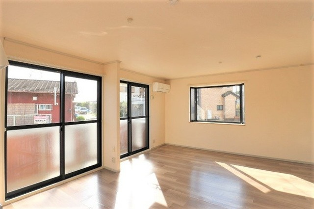 セジュールYK　Ⅱのキッチン|※別号室参考写真です ※現況優先