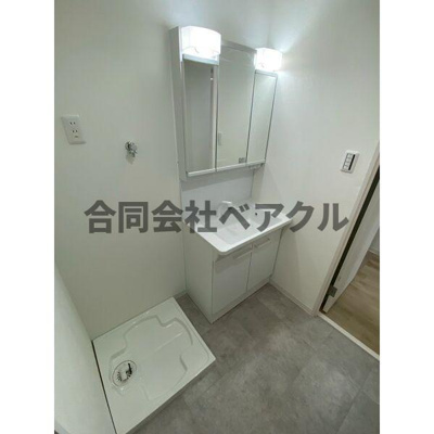 【洗面所】 | ハウスオブローゼⅢ | 使いやすい洗面所です