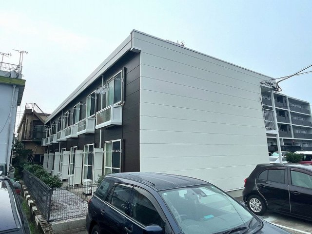 レオパレスライブリー