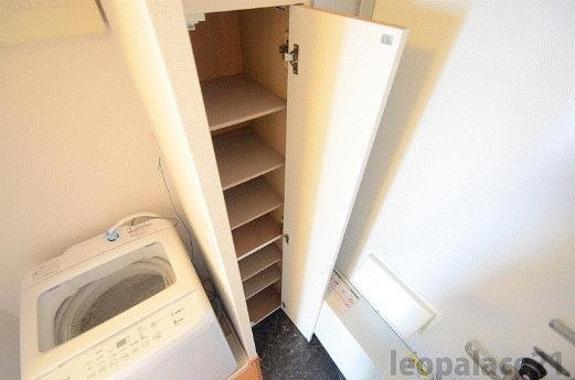 レオパレス道後の玄関|備品や設備仕様は号室等により異なります現地をご確認下さい。