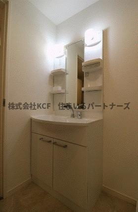 Leaf津福駅南の独立洗面台