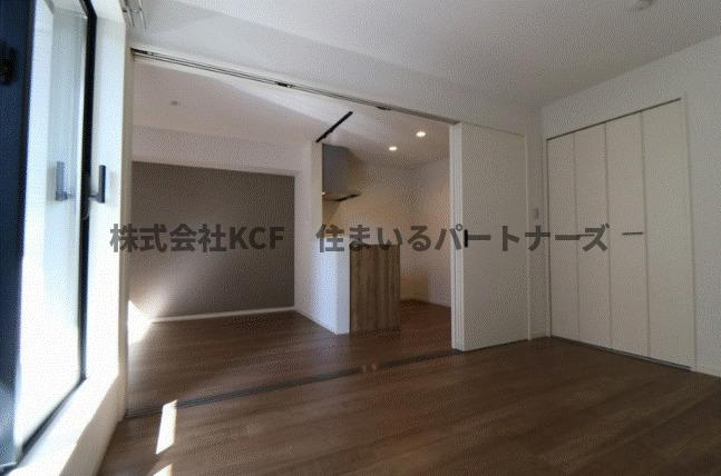 Leaf津福駅南の居間・リビング