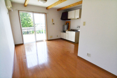 【居間・リビング】 | フレンズハウス久慈浜ⅡＢ