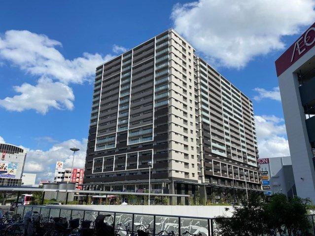 サンマークス大日ステーションレジデンスの外観