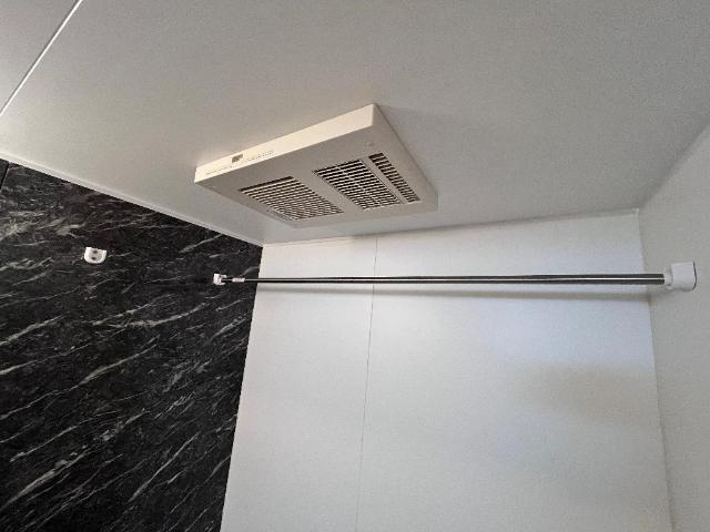 サクラーレ長坂の設備|浴室乾燥機（イメージ）