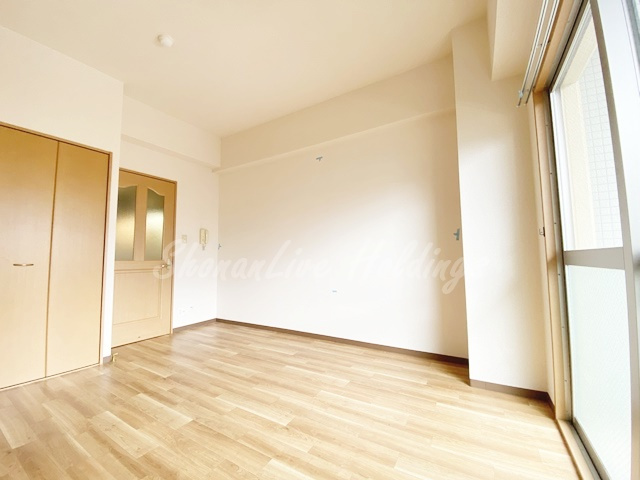 藤沢市遠藤の賃貸マンションの居間・リビング