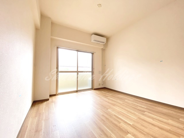 藤沢市遠藤の賃貸マンションの居間・リビング|使いやすいリビングになります♪