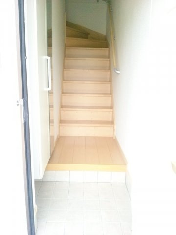 サン・オアシスⅠの玄関