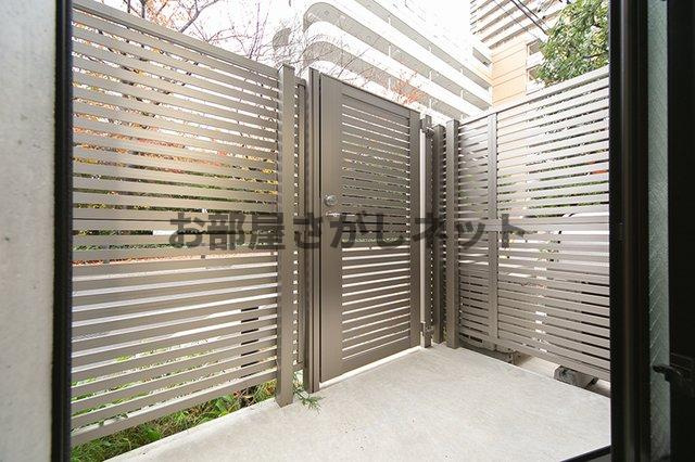 レジデンス市谷仲之町【おとり物件なし】#学生・社会人にオススメ！初期費用分割払いOK！のバルコニー|※写真は同タイプ住戸です。