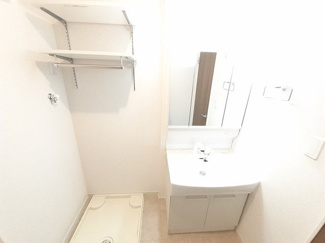 【洗面所】 | セレーネ藤沢 | コンパクトで使いやすい洗面所