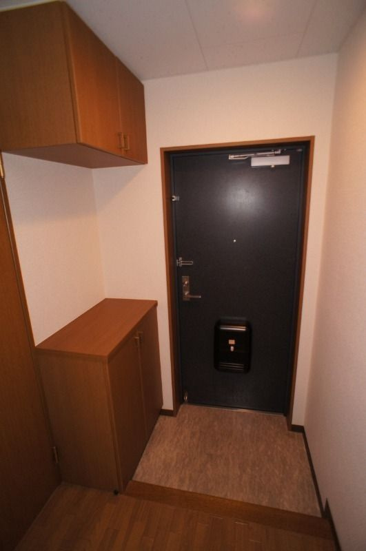 シンベルク横濱の玄関