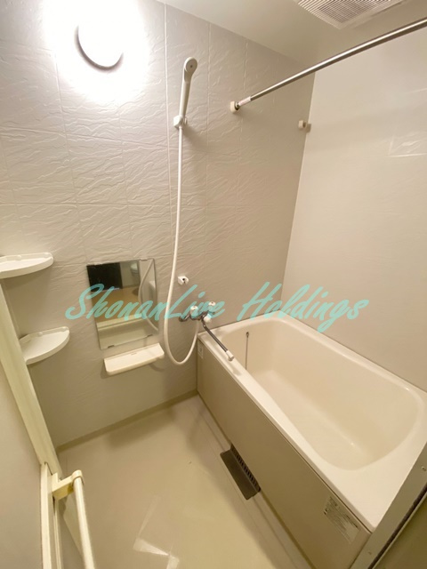 ヴィヴァントの浴室|清潔感のあるお風呂です♪