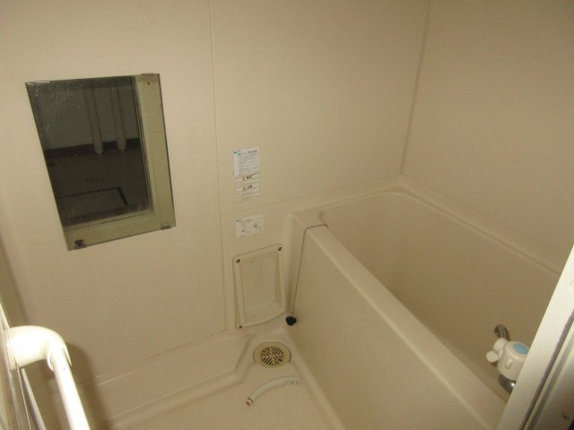 YMKⅠの浴室
