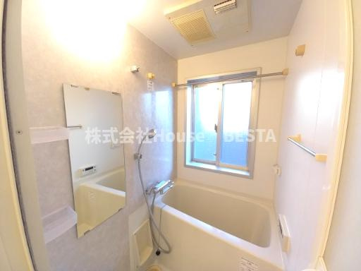 アルファレガロ神戸ウエストの浴室