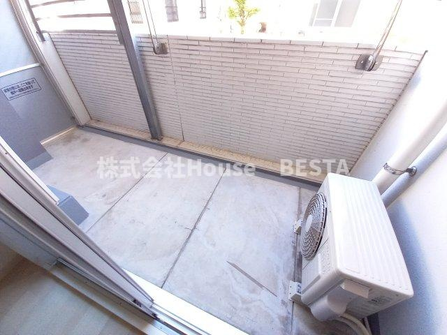 アルファレガロ神戸ウエストのバルコニー