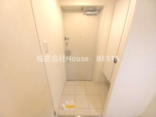 アルファレガロ神戸ウエストの玄関