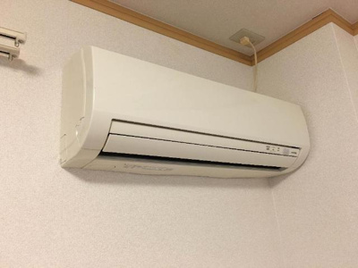 【設備】 | 梅町マンション | エアコン