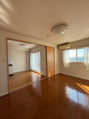 【居間・リビング】 | 辻友ビル