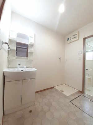 【洗面所】 | リブレア・エクシードＢ