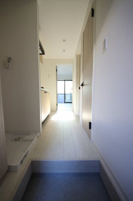 【玄関】 | ユニバーサルシティ