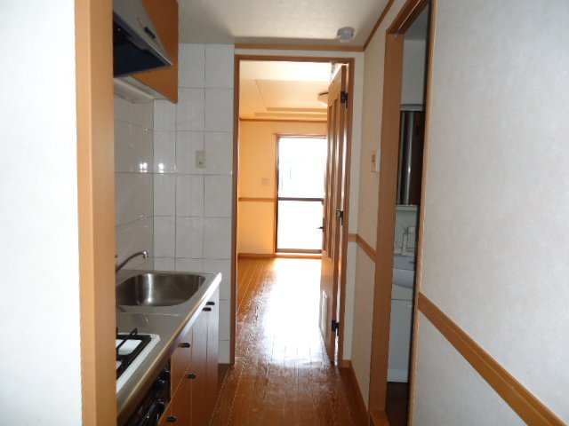 ドリームウィングＢ棟の内装|廊下（反転）（イメージ）