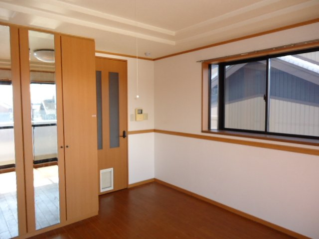 ドリームウィングＢ棟の内装|洋室（反転）（イメージ）