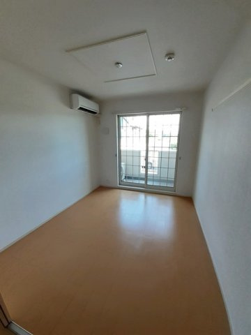 エクセルＭ・Ｉ　Ｃの内装|過ごしやすい室内です