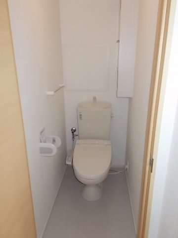 合志市須屋のアパートのトイレ|シンプルで使いやすいトイレです