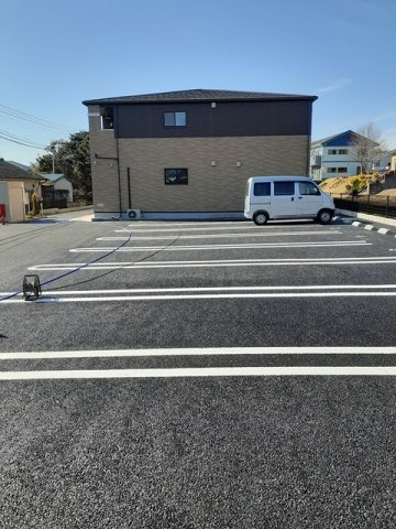 フレッシュリーⅢの駐車場|駐車場があります