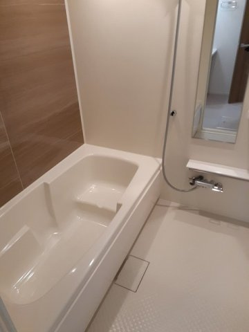 フレッシュリーⅢの浴室|お風呂で日々の疲れを落としましょう