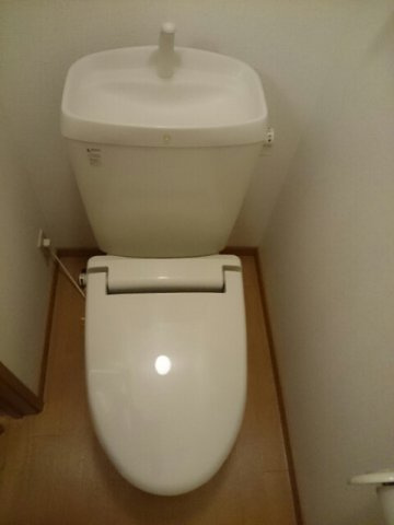 エレガント　ヒルのトイレ|清潔感のあるトイレです