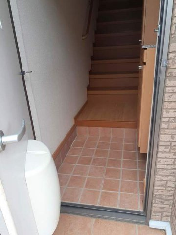 ボヌ－ルＭの玄関|明るい玄関です