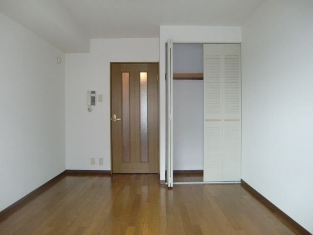 シェレナ六甲の居間・リビング