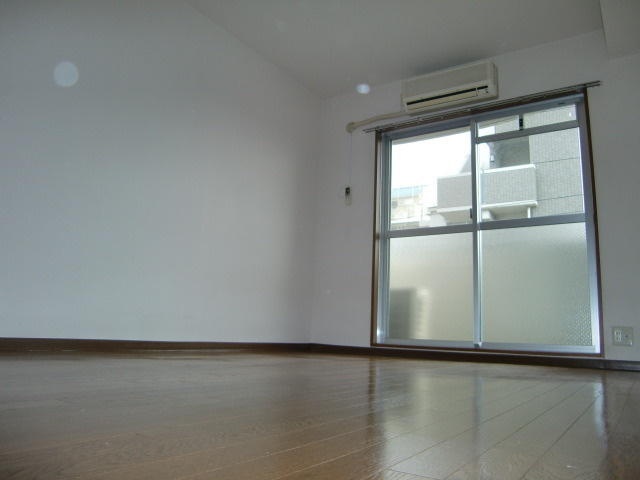 シェレナ六甲の居間・リビング