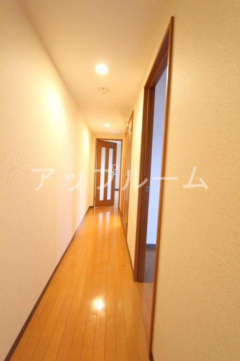 プリミエールJYOJYOの玄関