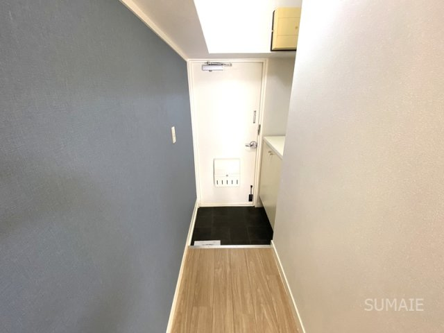 渋谷コート２号棟の玄関